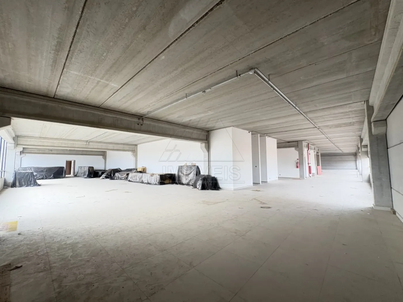 Alugar Comercial / Salão em Santa Bárbara D`Oeste R$ 8.900,00 - Foto 8