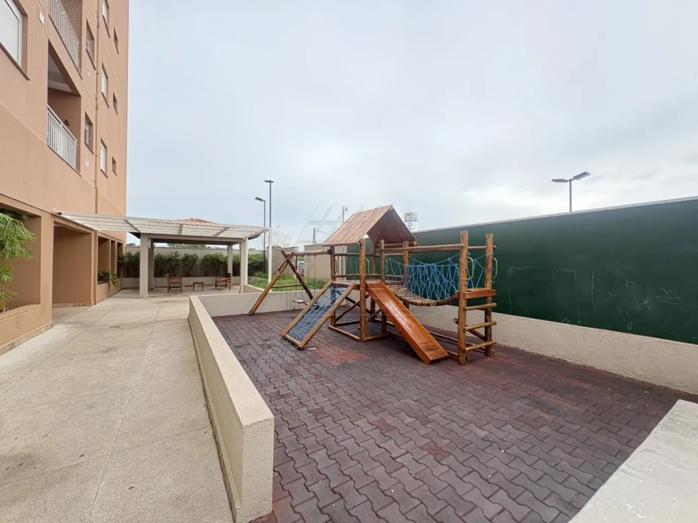 Comprar Apartamento / Residencial em Santa Bárbara D`Oeste R$ 350.000,00 - Foto 5