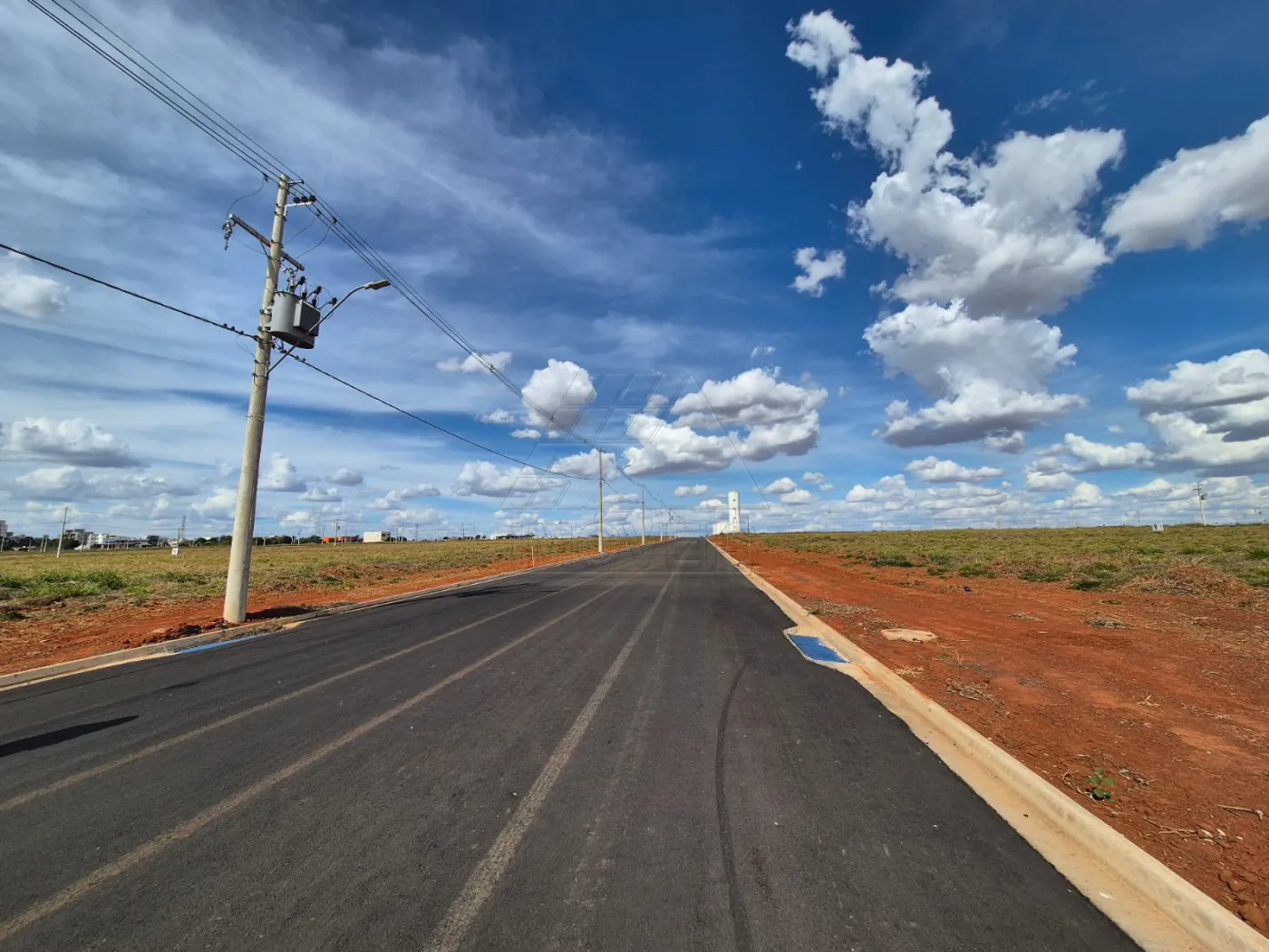 Comprar Industrial / Terreno em Santa Bárbara D`Oeste R$ 1.400.000,00 - Foto 1