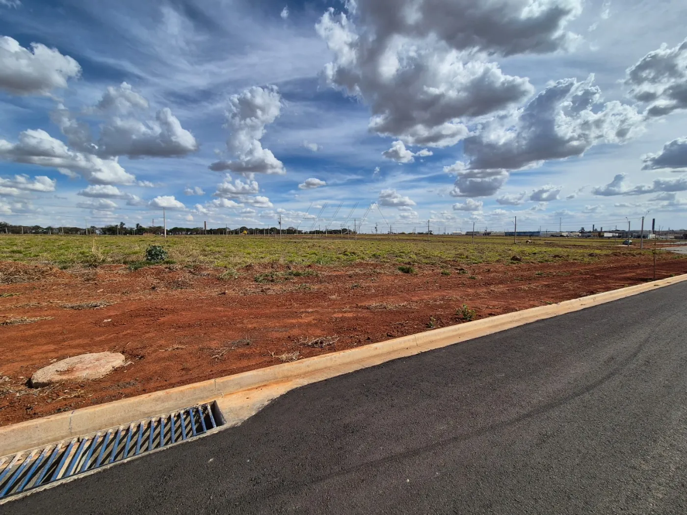 Comprar Industrial / Terreno em Santa Bárbara D`Oeste R$ 1.400.000,00 - Foto 3