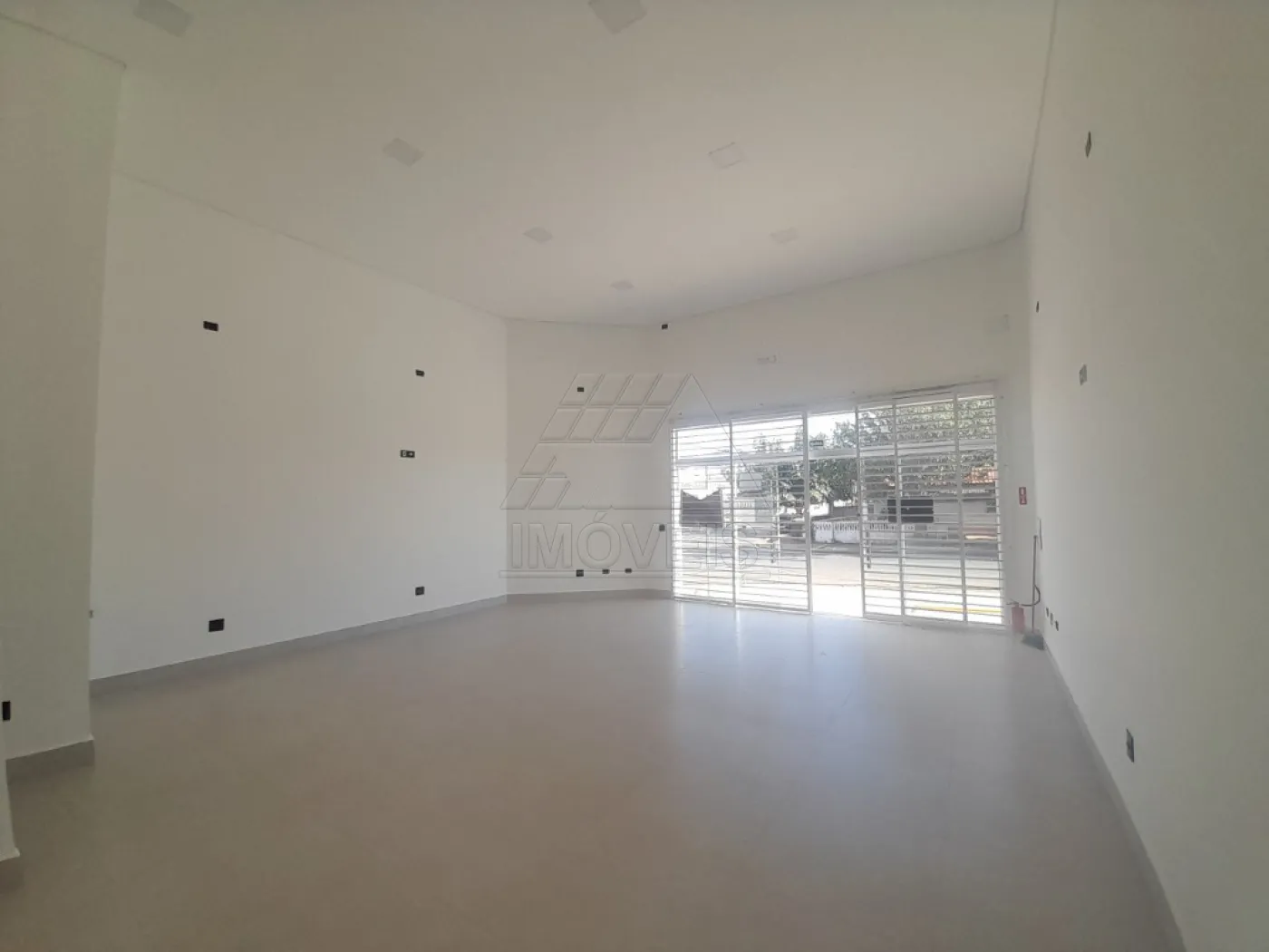 Alugar Comercial / Sala em Santa Bárbara D`Oeste R$ 3.000,00 - Foto 2